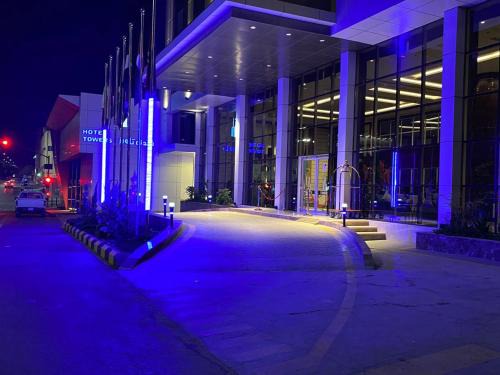 Buraydah Hotel | فندق تاورز - الفندقية