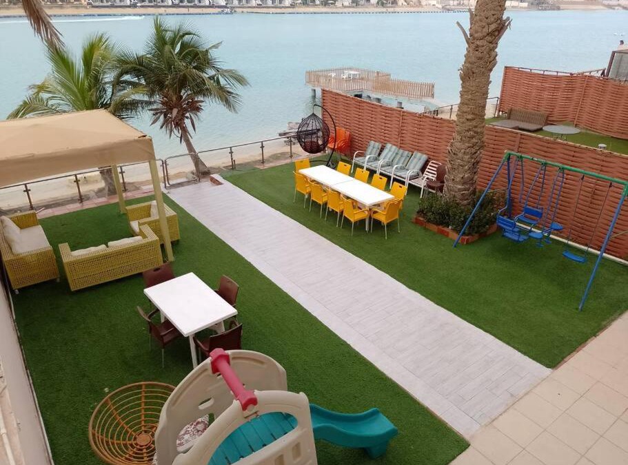 Durrat Al-Arous Villa | فيلا ساحل القمر بشاطئ رملي ومسبح خاص درةالعروس