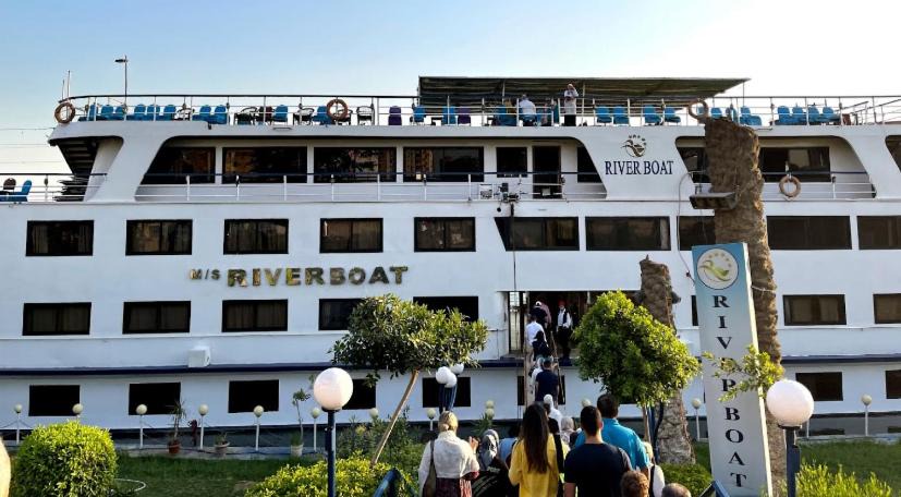 Cairo Boat Rental | مركب ريفر River Boat