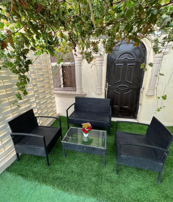 Taif Apartment | وسام شقة كبيرة 4 غرف نوم وصالة وشرفة-بلكونة- Large apartment with 4 bedrooms, a living room and a balcony