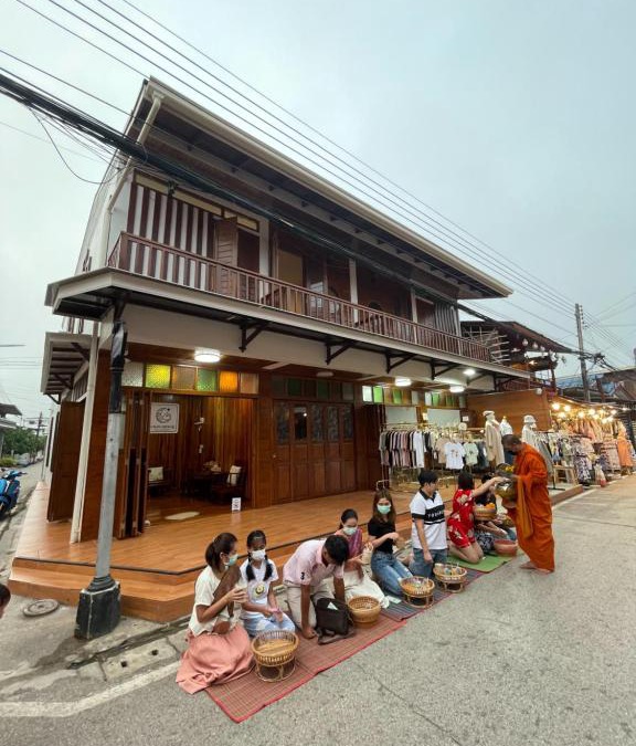 Chiang Khan Hotel | จันทร์มีสุข เชียงคาน
