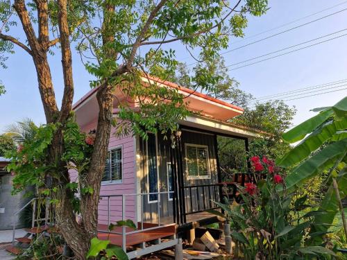Damnoen Saduak House | ดำเนินโฮมสเตย์ Damnoen Homestay