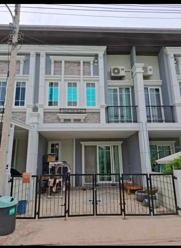 Khon Kaen Resort | ทาวน์โฮมโกเด้นนีโอ ริมบึงแก่นนคร ขอนแก่น