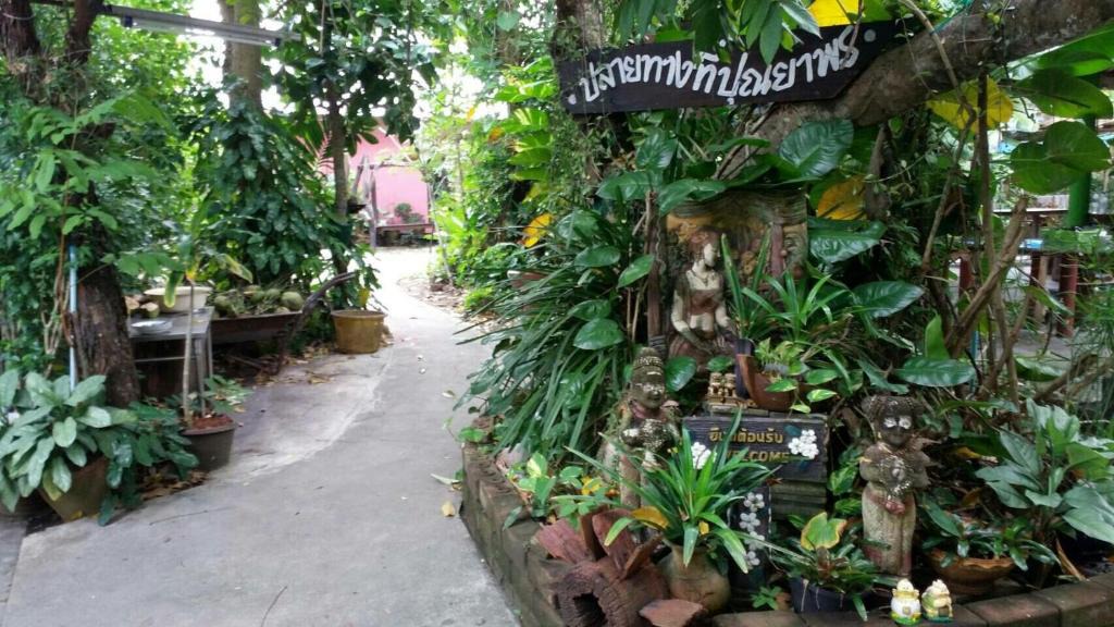 Ban Prok Apartment | บ้านปุณยาพร โฮมสเตย์