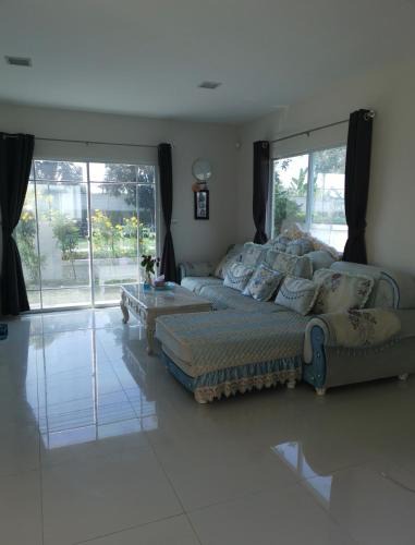 Khlong Song Ton Nun House | บ้านพักสุวรรณภูมิ แอร์พอร์ตลิงค์ลาดกระบัง