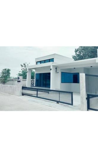 Pluak Daeng House | บ้านK village