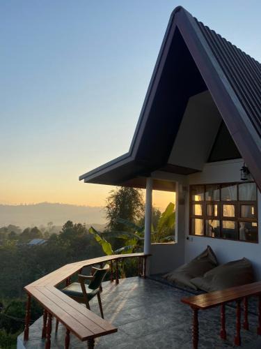 Nam Nao House | ภูคำฮ้อมคลิฟฟ์ลอดจ์ แอนด์ โฮมสเตย์ Phu come home cliff Lodge & Homestay