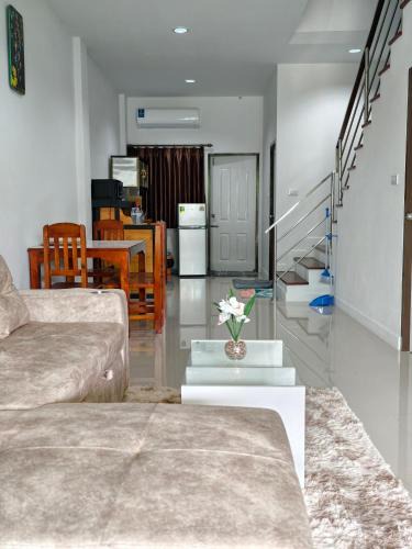 Map Ta Phut House | สเตย์ 365 Sukhumvit 38