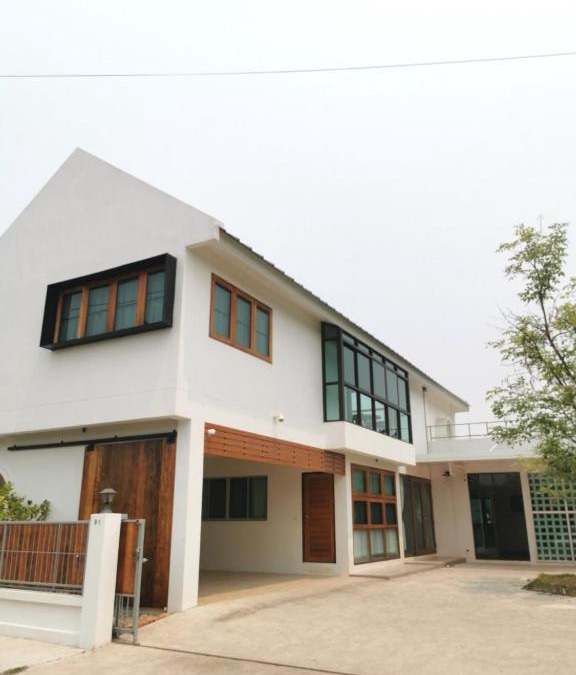 Saraphi House | เชียงใหม่ บ้านริมน้ำ Chiangmai Banrimnam