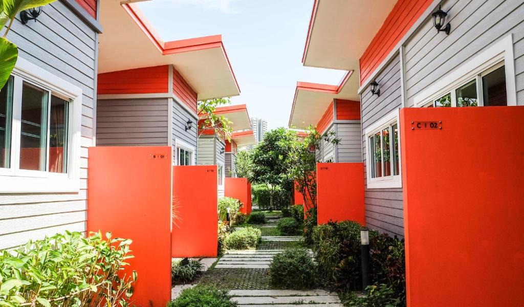 Ban Mai Hotel | โรงแรมบ้านเพิ่มสุข อิมแพ็ค เมืองทอง