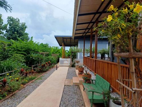 Kaset Sombun House | โฮมสเตย์ ยายหนั่น