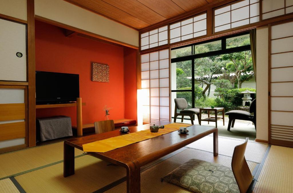 Uda Hotel | たまご肌美人の湯 美榛苑