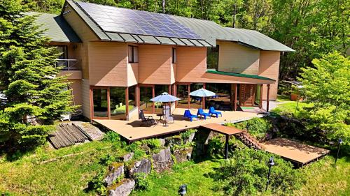 Kamisuwa Onsen Hotel | ペンション湖風 KOFU a lodging accommodation