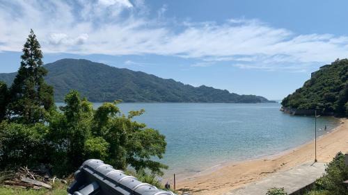 Kure House | 一棟貸し民宿mishigo