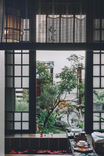 Longkan House | 以山屋舍izan国风禅意庭院 大理龙龛店