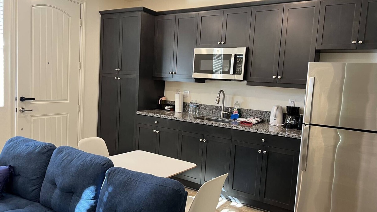 Jurupa Valley Apartment | 全新一室一厅可简餐可洗衣服