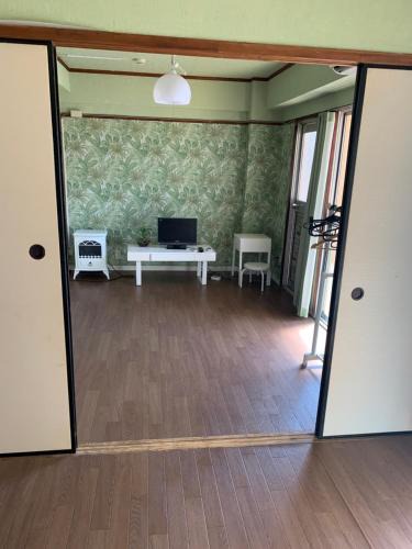 Kurosaki Apartment | 山下ビル502