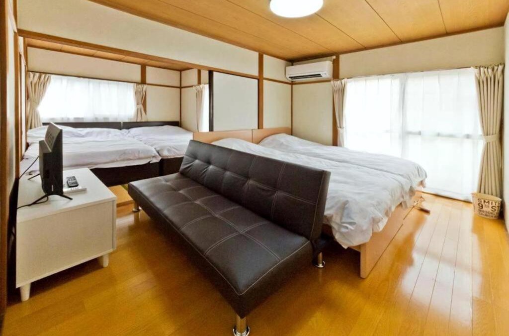 Konan Ward Apartment | 横浜まで10分#品川#逗子#鎌倉#最大7名#無料WIFI#10mins to Yokohama Sta#Extra 清掃料金#202