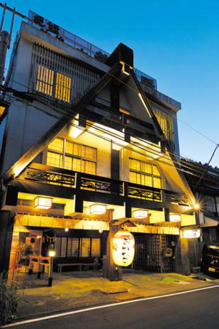 Okutama Hotel | 民話の宿荒澤屋旅館 Atasawaya Ryokkan, a inn of folk tales
