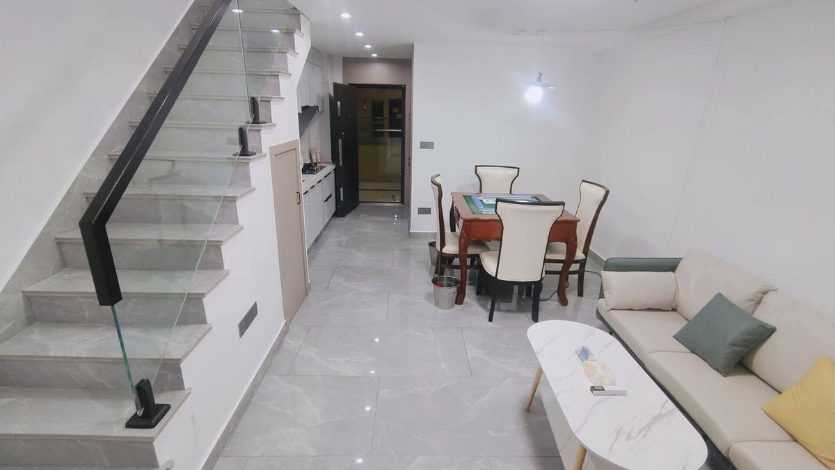 Longwan Apartment | 温州五洲国际高楼层两居室精装影院套房