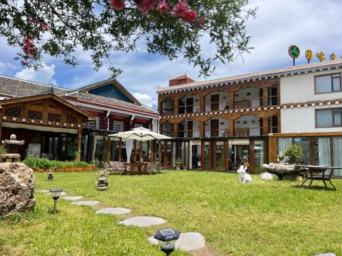 Dawu County Bed & Breakfast | 玉科因喀庄园Yinka Manor