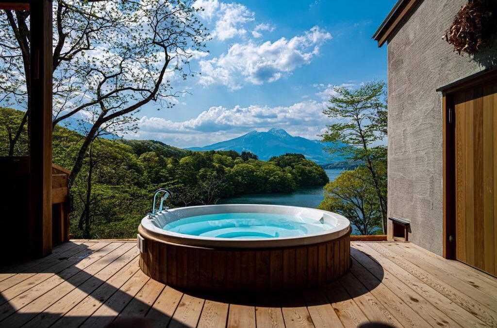 Shinano Villa | 野尻湖の絶景を楽しむ、貸切サウナ付き一軒家 Anoie(あの家)
