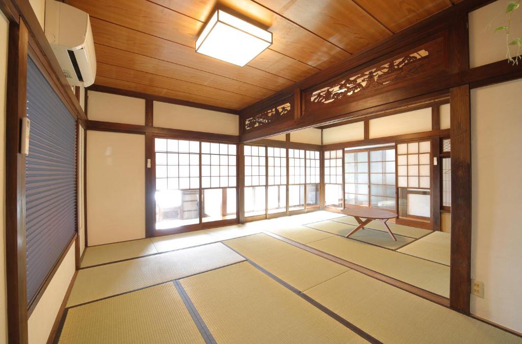Katsuura House | 釣りスポットの松部漁港まで徒歩1分-ファミリー&釣り好きに大人気の宿