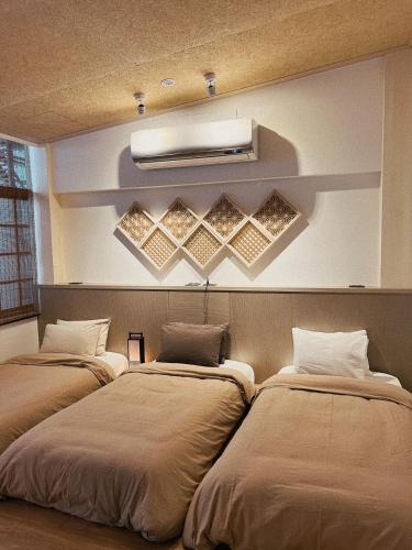 Tainan City Centre House | 錦小路平屋包棟民宿 Nishikikoji inn Bungalow BnB -寵物友善-國旅卡-T aiwan Lucky Land vouchers -Nintendo Switch- NETFLIX- 一軒家貸切