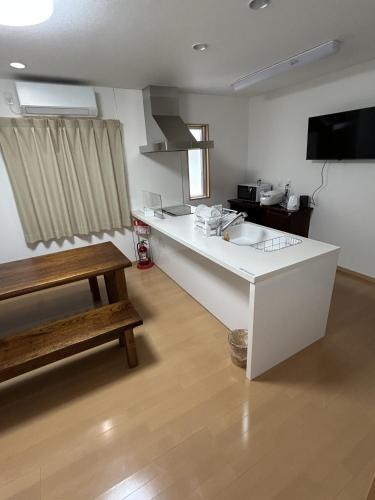 Nagahama Apartment | 長浜ゲストハウス楽市