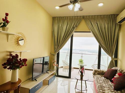 Central District Apartment | 雅居清新两房一厕3-6人入住花园景 金海湾danga bay