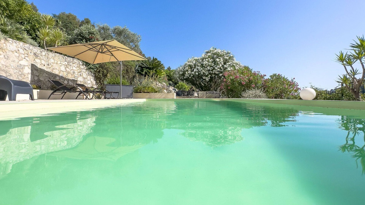 Saint-Paul-de-Vence Villa | 000 Villa Belou