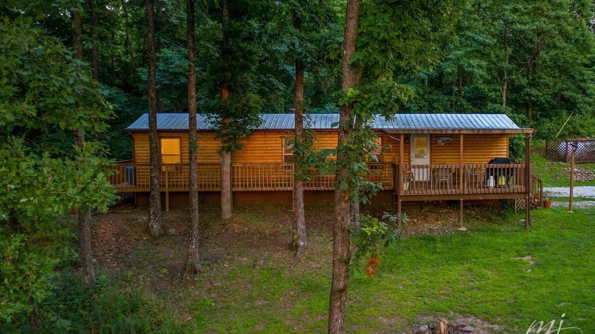 Compton House | 010) The View 9594022