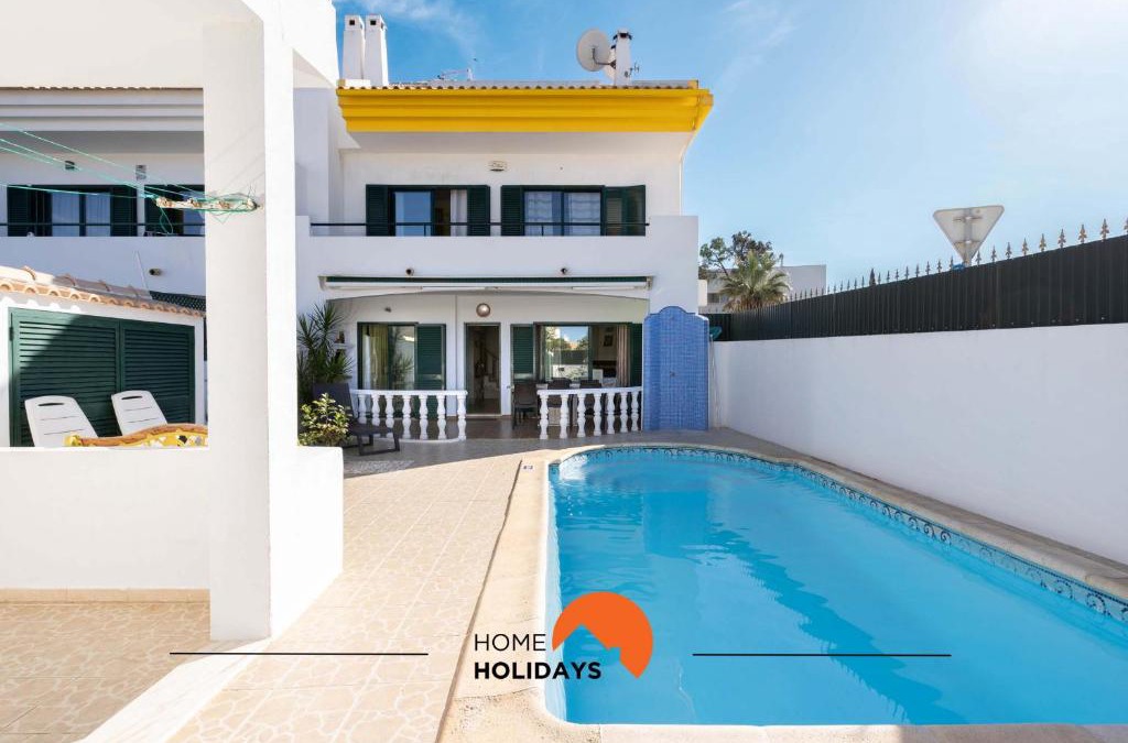 Correeira House | #039 Family with Private Pool and AC