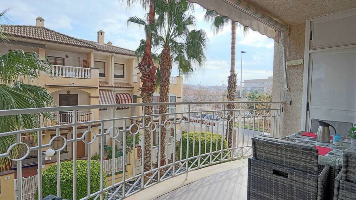 Santa Pola Apartment | 059 - Parque y Playa 003 - comfortHOLIDAYS