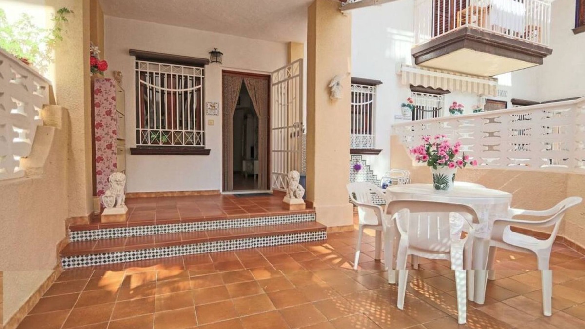 Santa Pola Apartment | 072 - Parque y Playa 006 - comfortHOLIDAYS