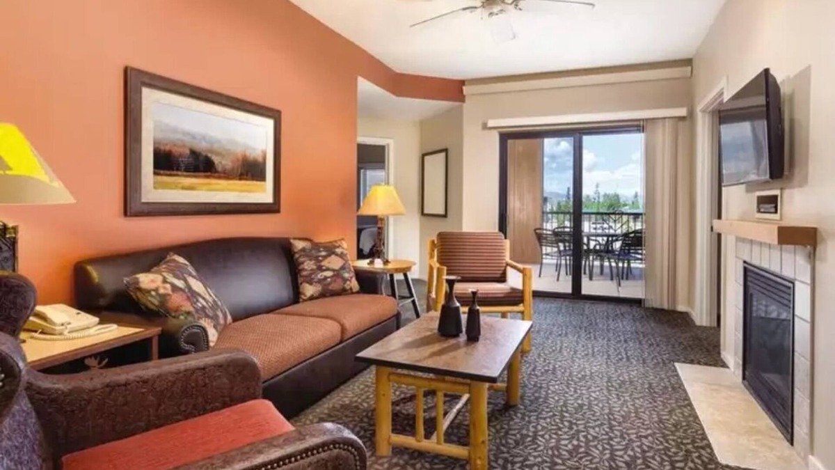 West Yellowstone Condo | 1 BD West Yellowstone Condominium sleeps 4