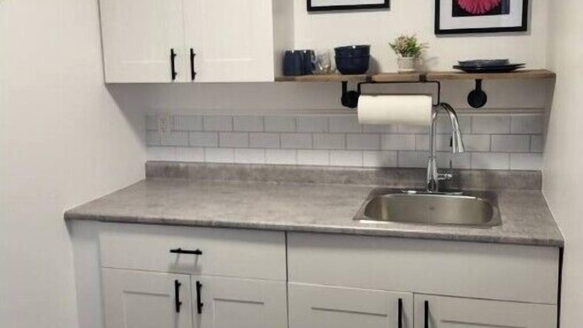 East Kootenay Apartment | 1 bdrm 716 23a ave n unit Cn
