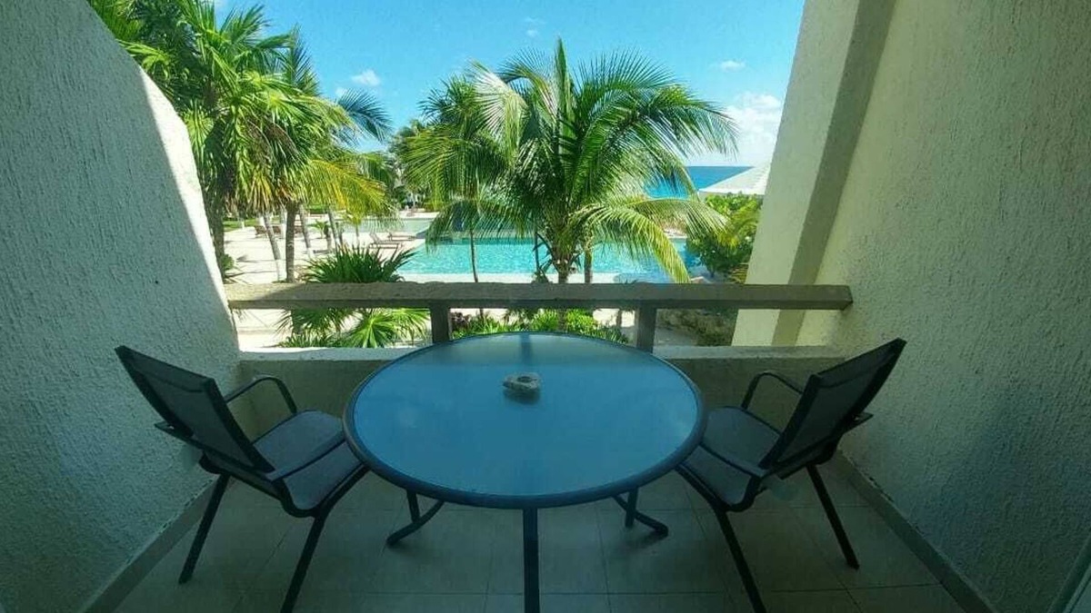 Zona Hotelera Condo | 1 BED 1 BATH