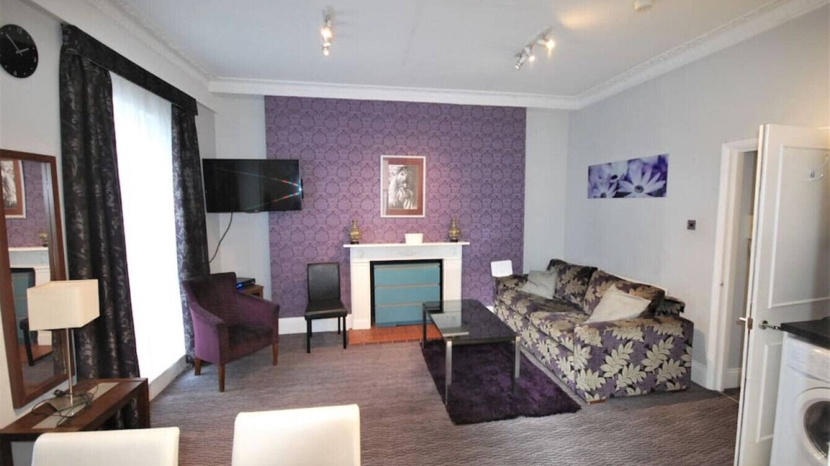Marylebone Apartment | 1 Bed Flat, Balcony, FibreOptic Wi-Fi