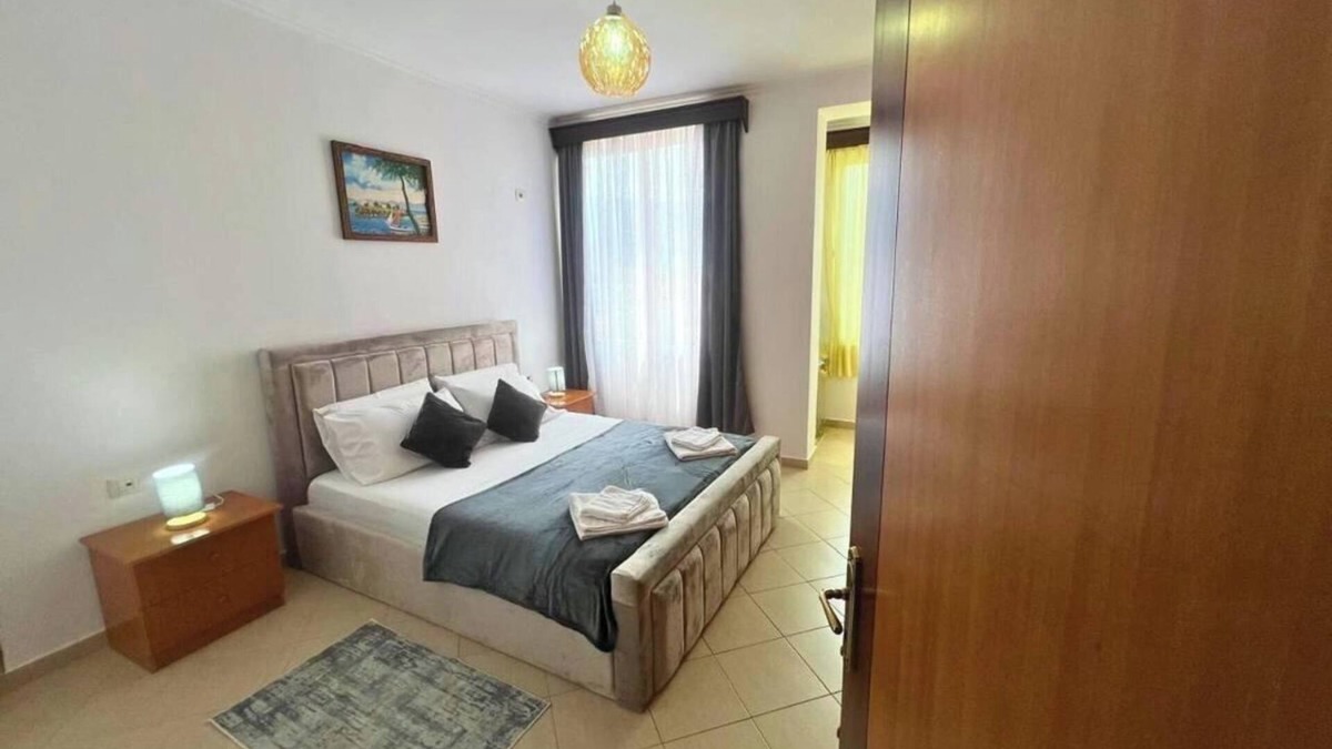 Berat Apartment | 1 bed-Sleeps 4-AirCon-Parking-City Centre