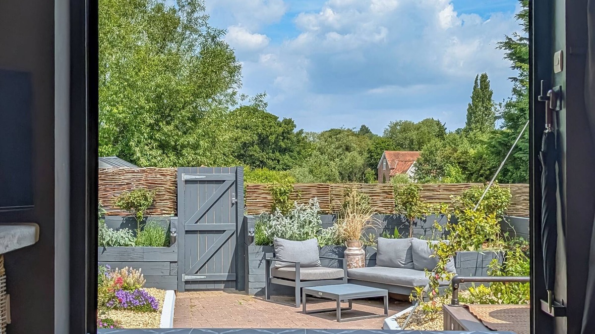 Devizes Cottage | 1 bedroom accommodation in Great Cheverell
