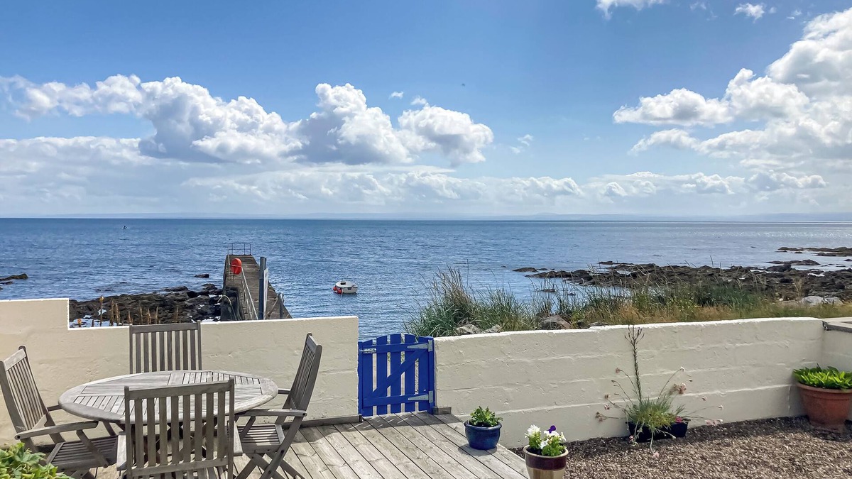 Hilton of Cadboll Cottage | 1 bedroom accommodation in Hilton near Tain