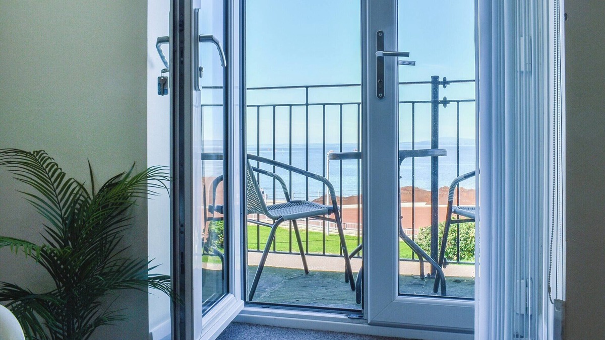 Morecambe Apartment | 1 bedroom accommodation in Morecambe
