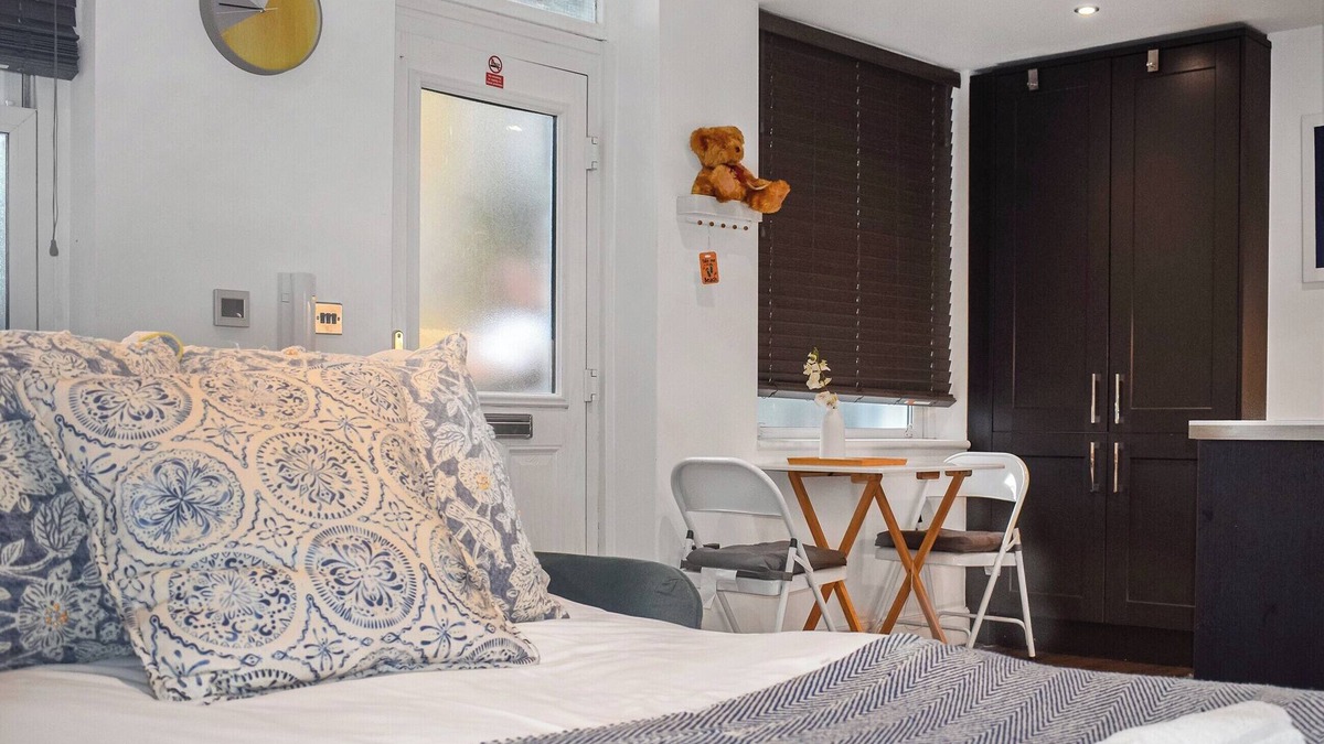 Brighton City Centre Cottage | 1 bedroom accommodation in Brighton