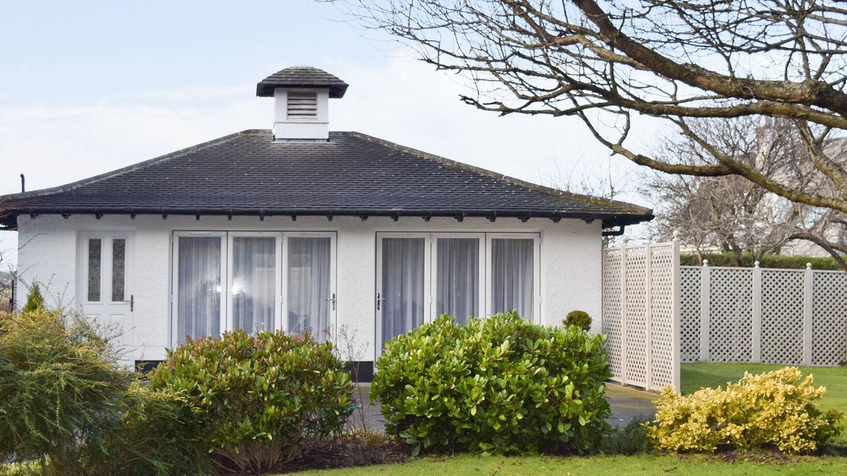Longniddry Cottage | 1 bedroom accommodation in Longniddry, near Edinburgh