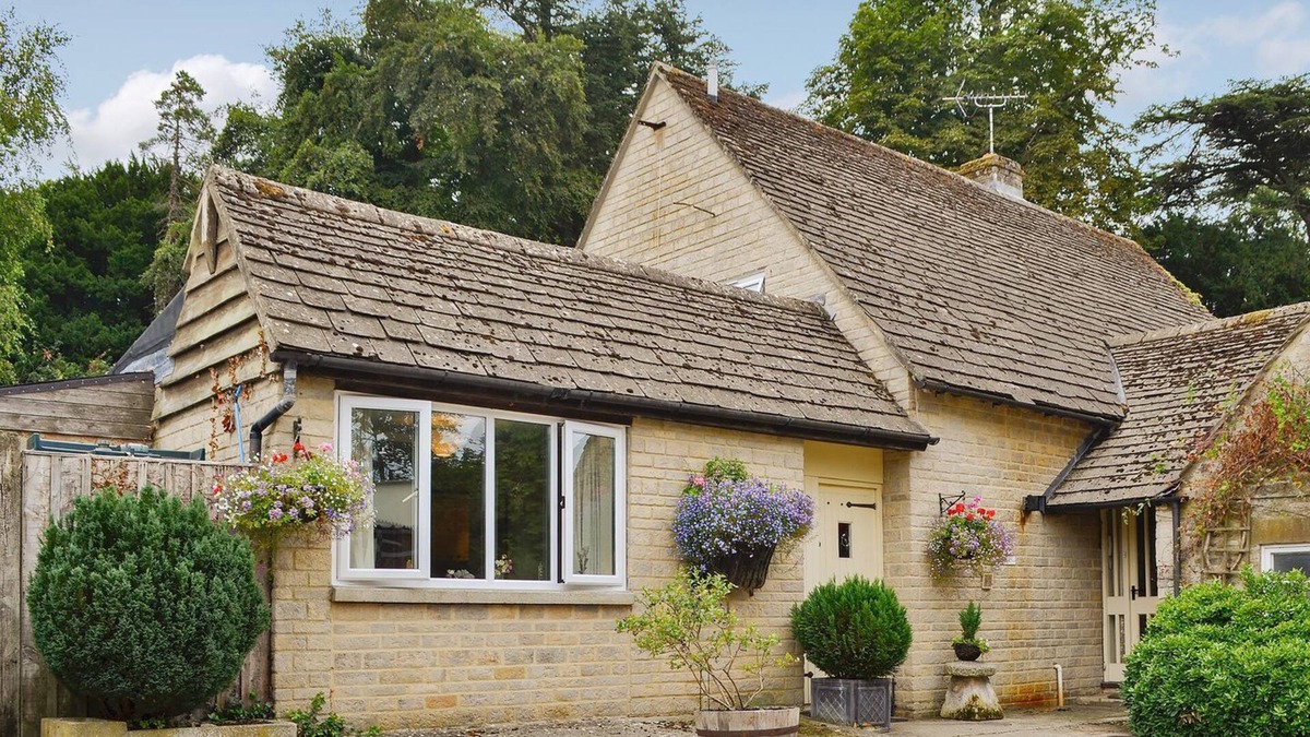 Quenington Cottage | 1 bedroom accommodation in Hatherop