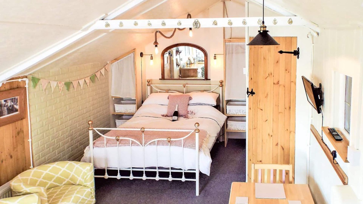 Dihewid Cottage | 1 bedroom accommodation in Ty Gwyn, near Aberaeron
