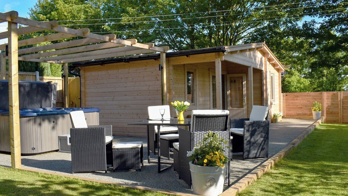 Minster Cottage | 1 bedroom accommodation in Minster, near Ramsgate