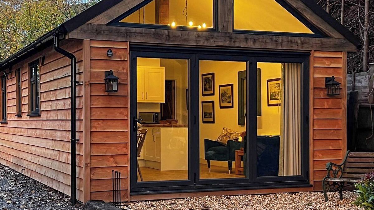 West Meon Cottage | 1 bedroom accommodation in Soberton