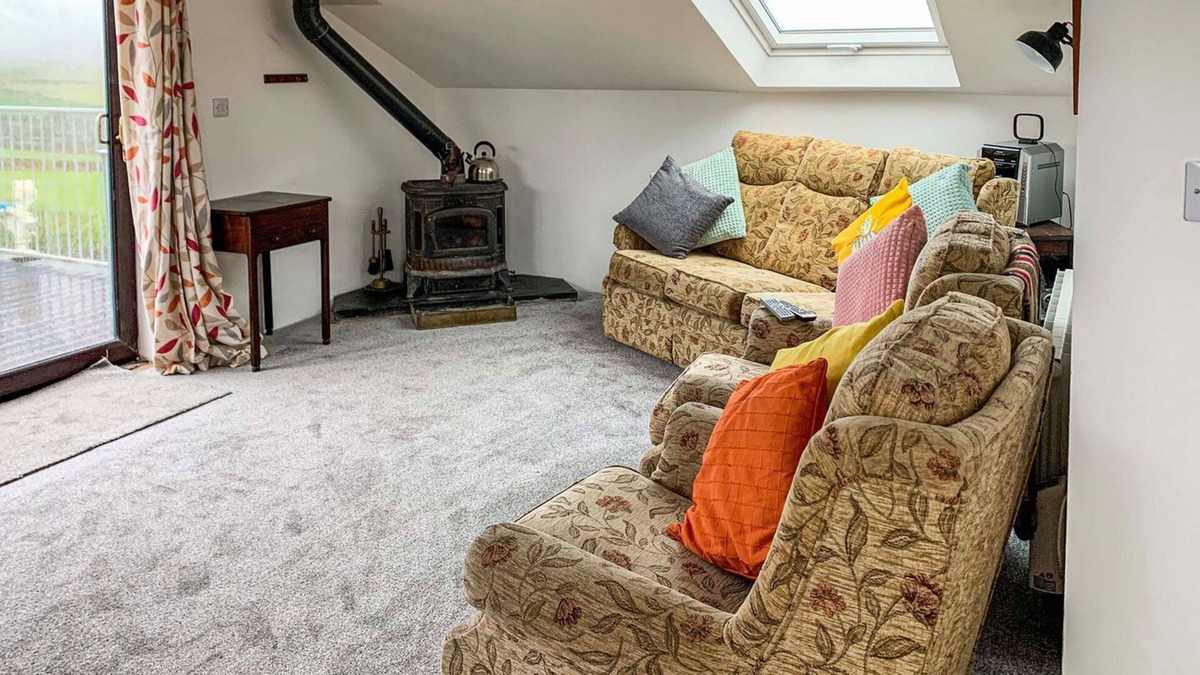 Goodwick Cottage | 1 bedroom accommodation in Pencaer
